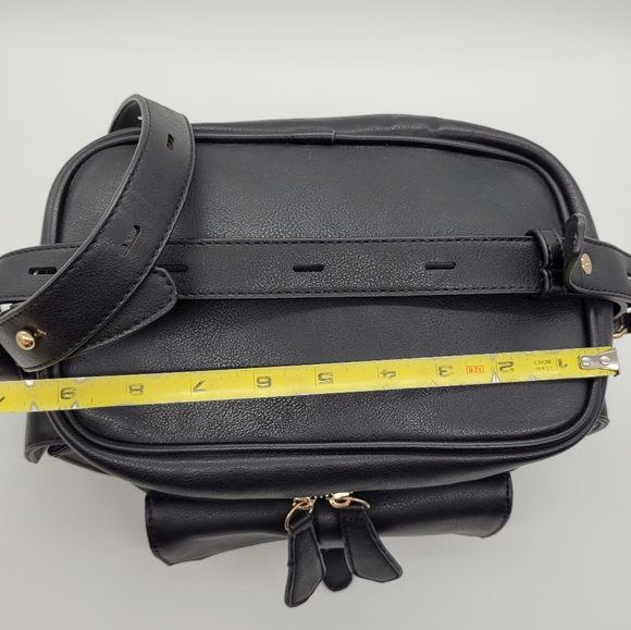 CHRISTIAN LACROIX | faux/ vegan leather camera saddle shoulder bag purse - Picture 10 of 11